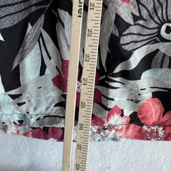 Tommy Bahama Mens Shirt M Floral Silk Button-Up Hawaiian Tropical Blue Black - Picture 4 of 6